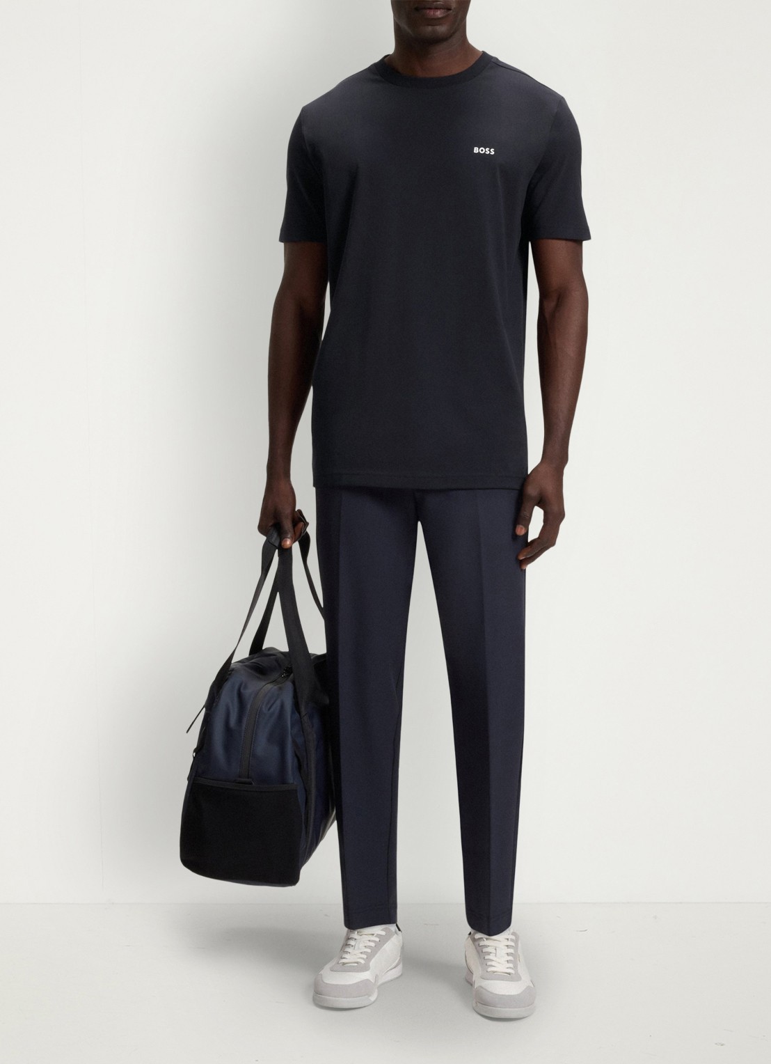 BOSS T-shirt van stretchkatoen met logodetail - voorkant 5 dark blue-402 / blauw