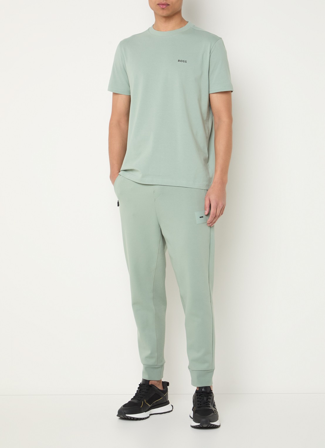 BOSS T-shirt van stretchkatoen met logodetail - voorkant 3 open green-357 / groen