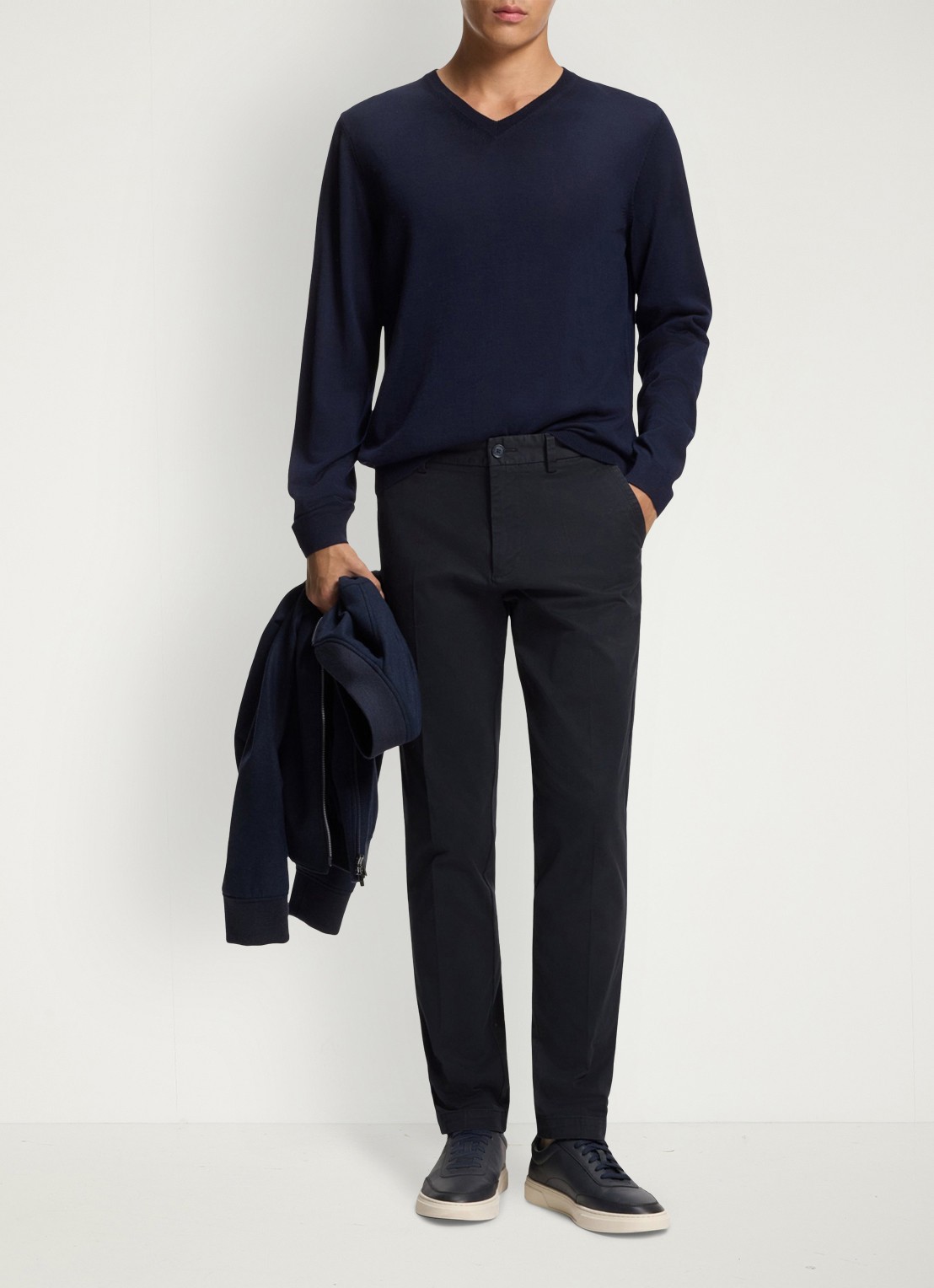 BOSS Tapered fit chino in katoenblend - voorkant 3 blauw