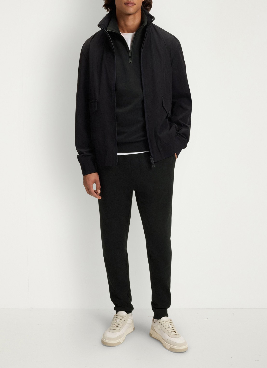 BOSS Tapered fit joggingbroek met logo en steekzakken - voorkant 4 zwart