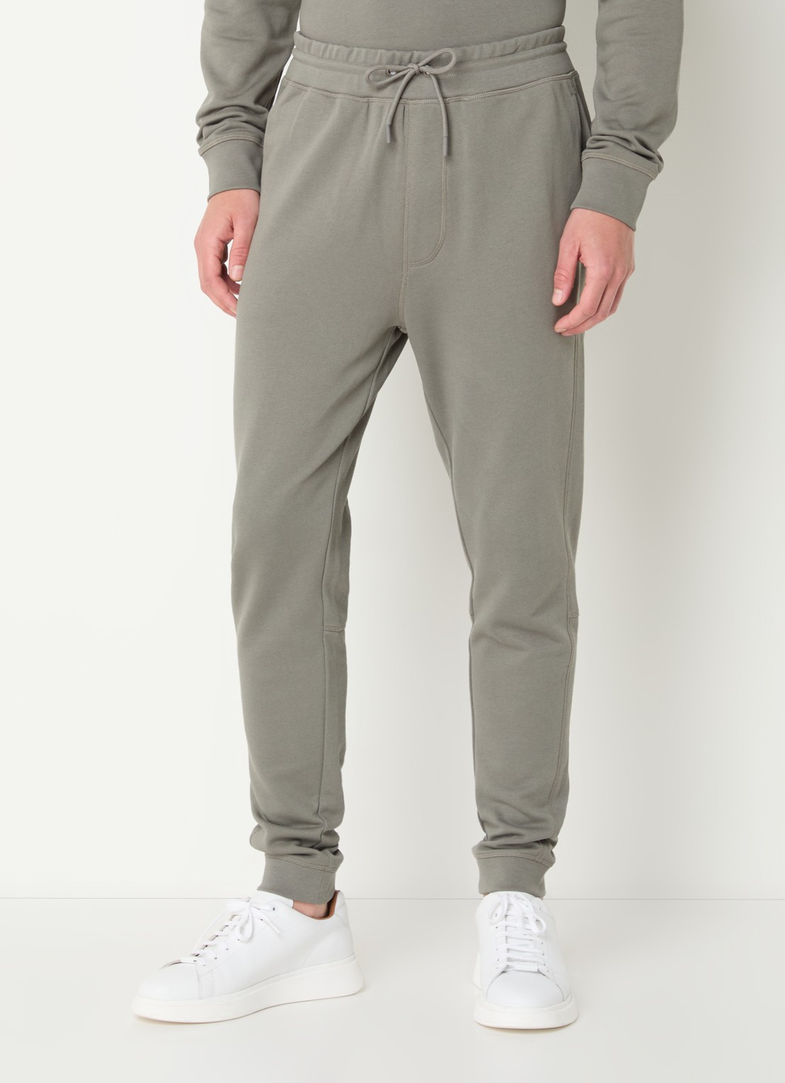 BOSS Tapered fit joggingbroek met logo en steekzakken - detail 2 khaki