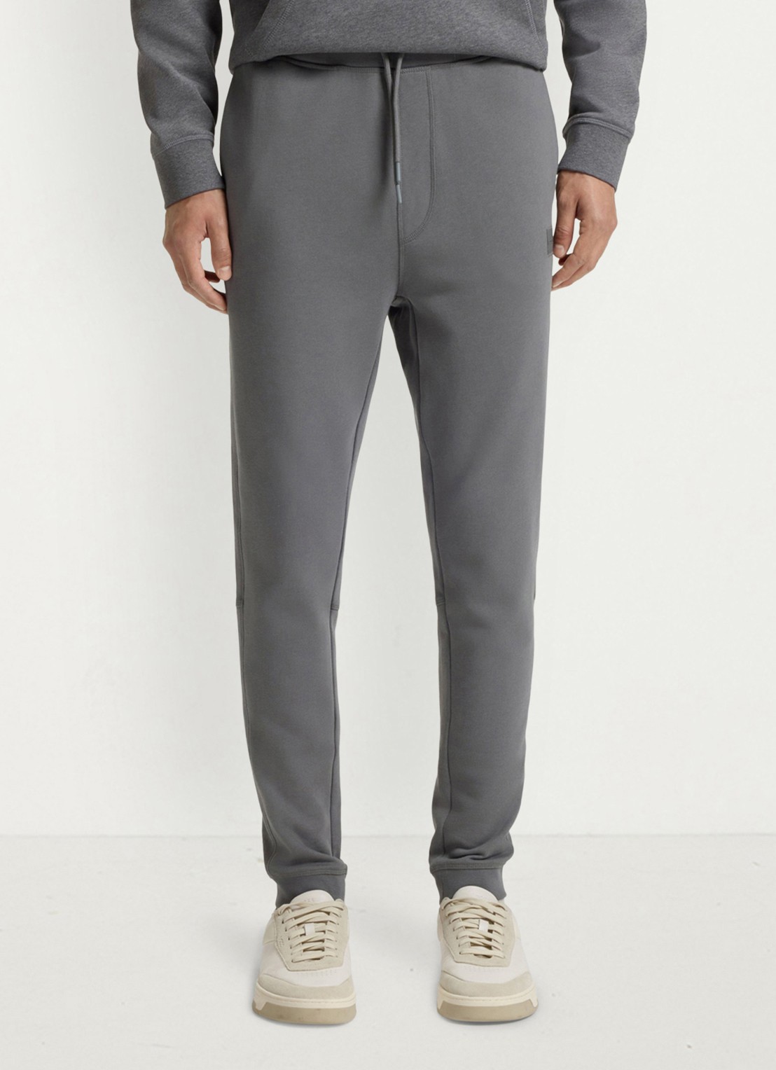 BOSS Tapered fit joggingbroek met logo en steekzakken - detail 2 antraciet