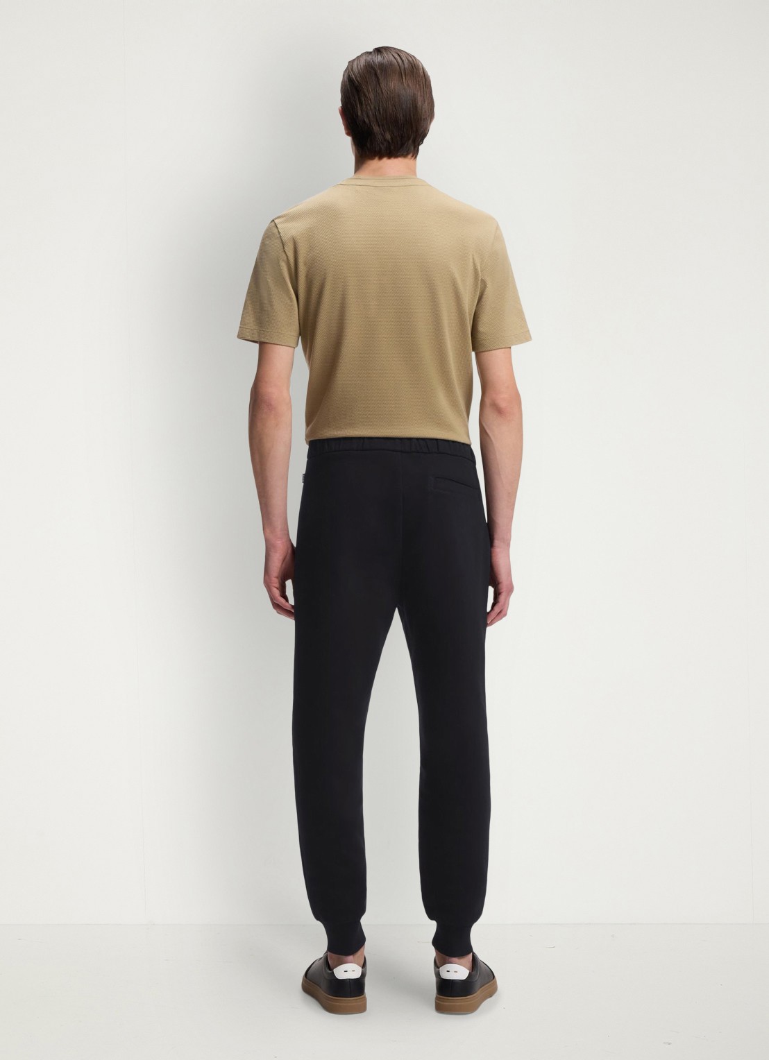 BOSS Tapered fit joggingbroek met steekzakken - achterkant 3 zwart