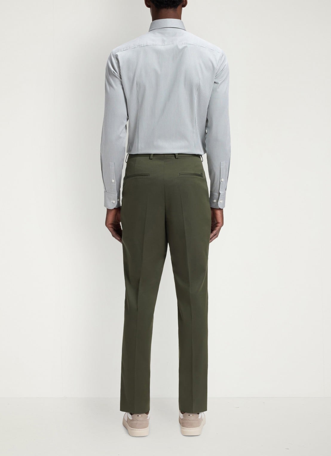 BOSS Tapered fit pantalon in katoenblend - achterkant legergroen