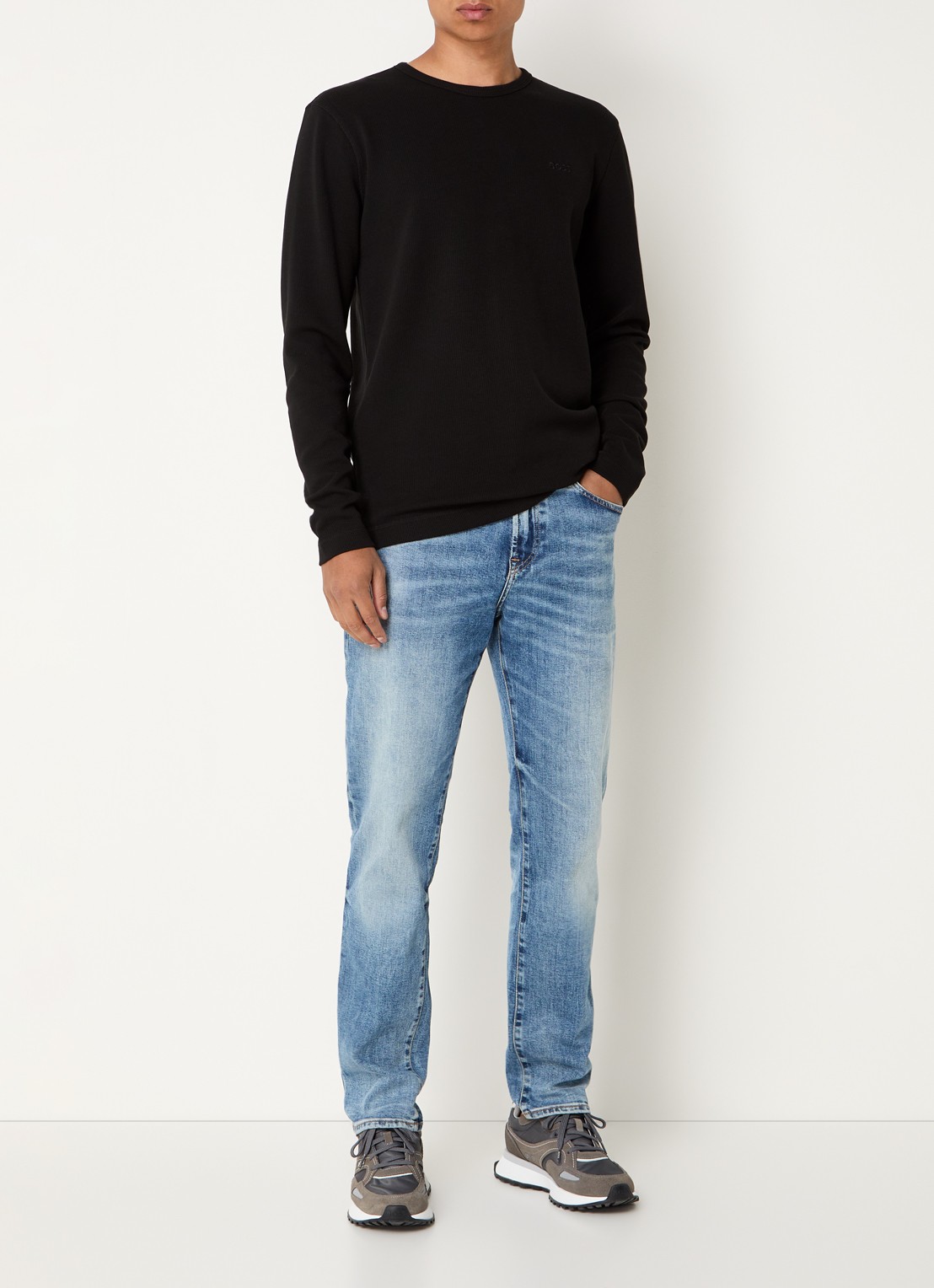 BOSS Tempesto longsleeve met structuur en logo - voorkant 4 zwart