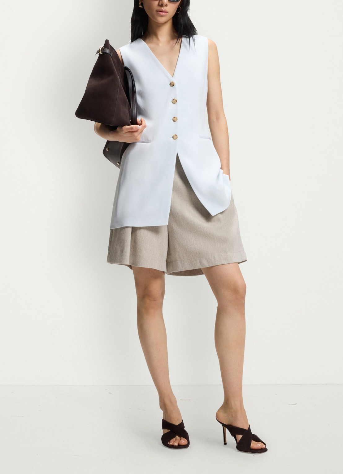BOSS Tojuna loose fit korte broek in linnenblend - voorkant 5 beige