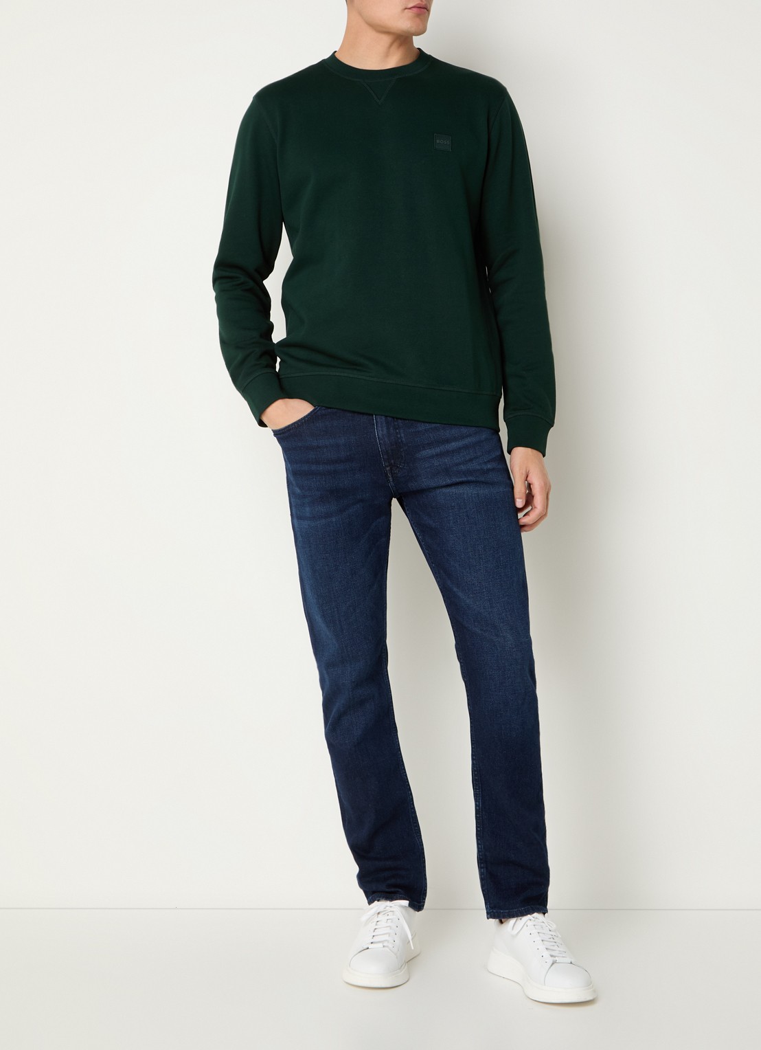 BOSS Westart sweater met logo - voorkant 3 donkergroen