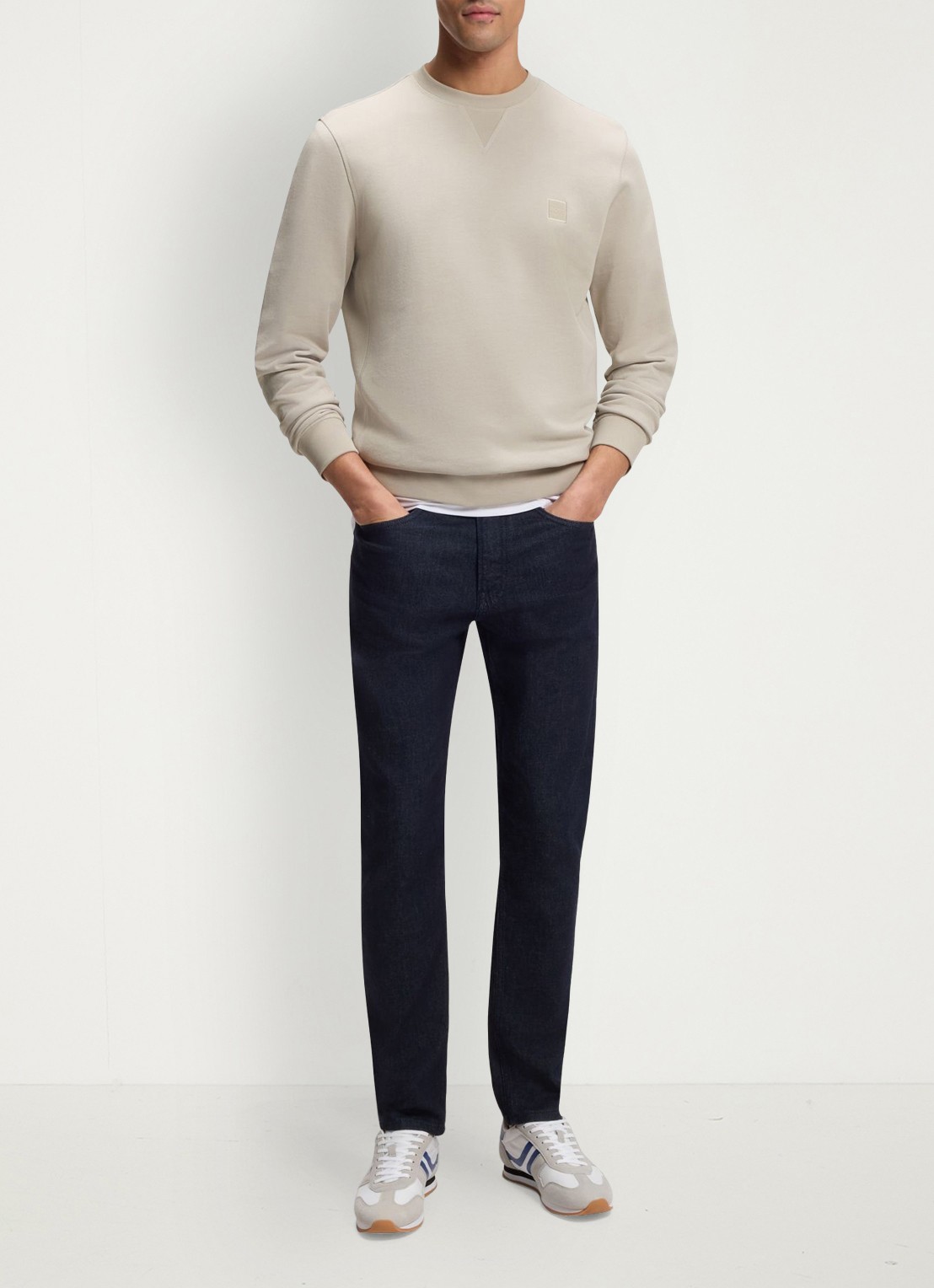 BOSS Westart sweater met logo - voorkant 2 open grey-070 / grijs