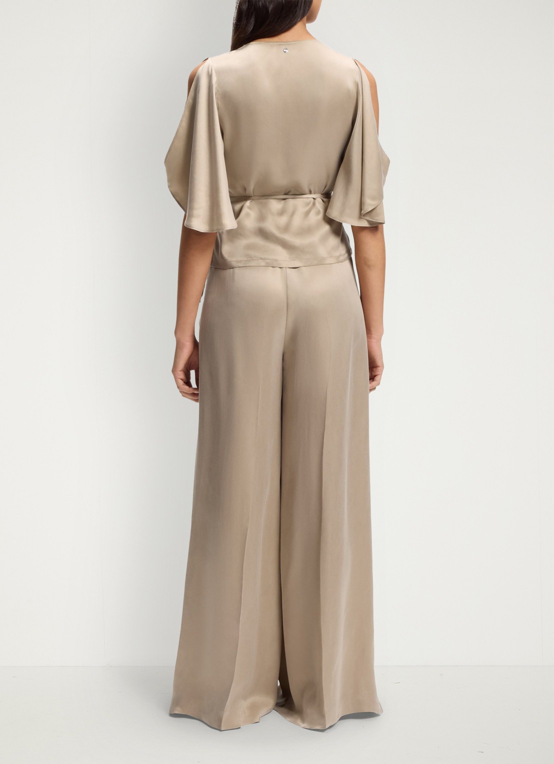 BOSS Wikkeltop met vlindermouw - achterkant 5 beige