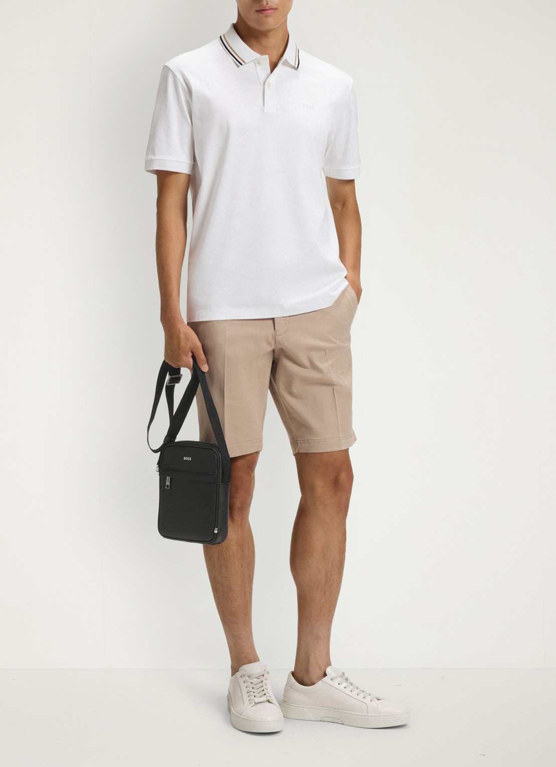 BOSS Zair crossbodytas van leer - detail 4 zwart