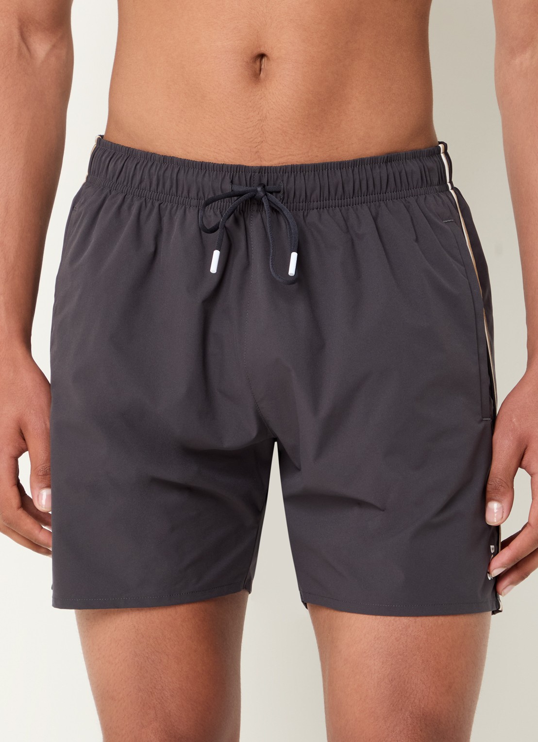 BOSS Zwemshort met kenmerkende streep en logo - detail 3 dark grey-022 / grijs