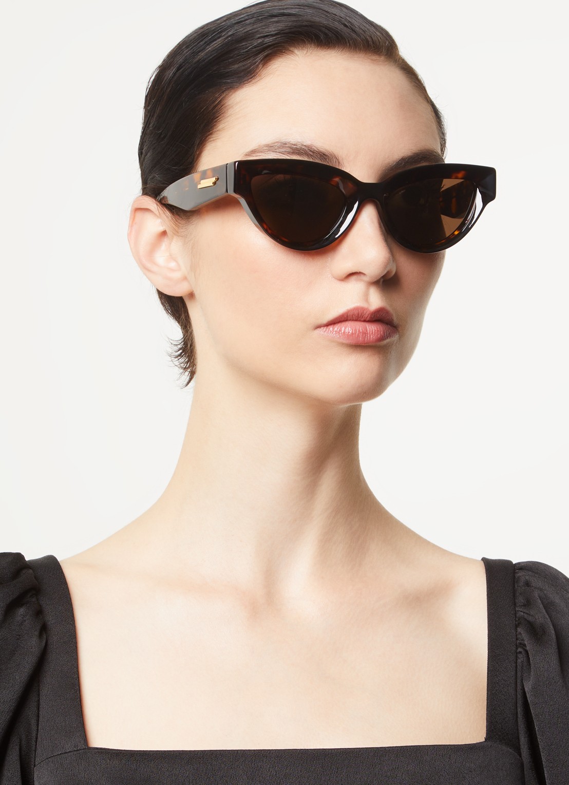 Bottega Veneta Cat Eye zonnebril BV1249S - voorkant 5 donkerbruin