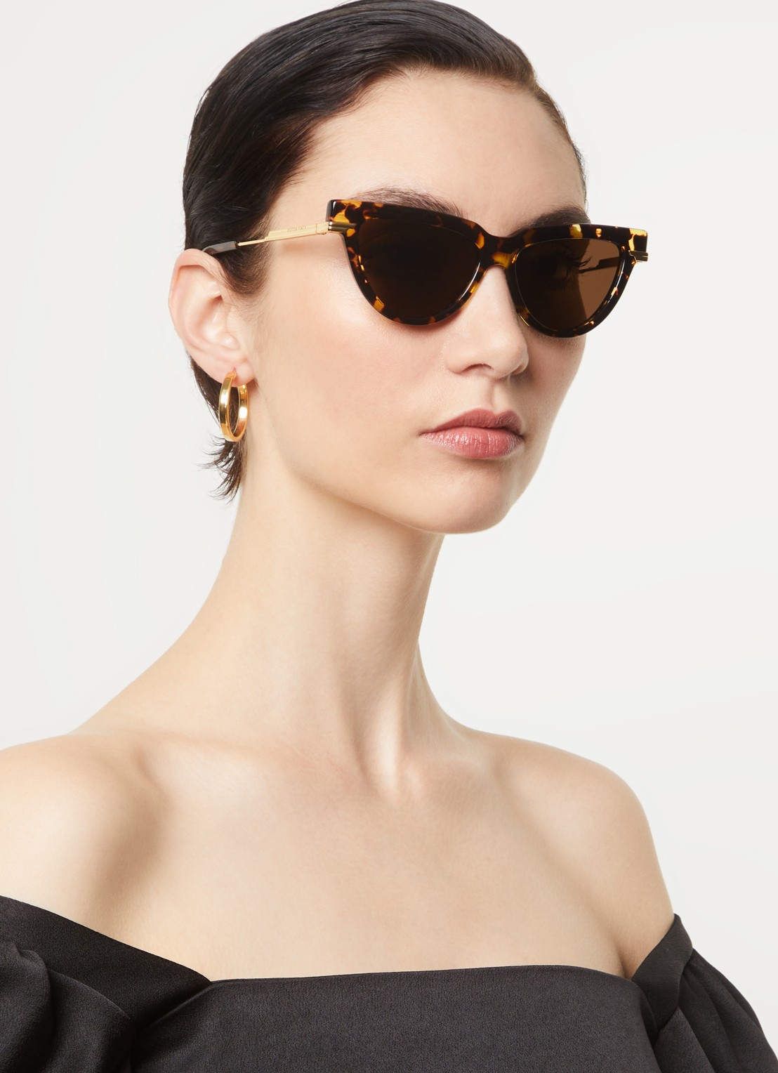 Bottega Veneta Cat Eye zonnebril BV1265S - voorkant 5 donkerbruin