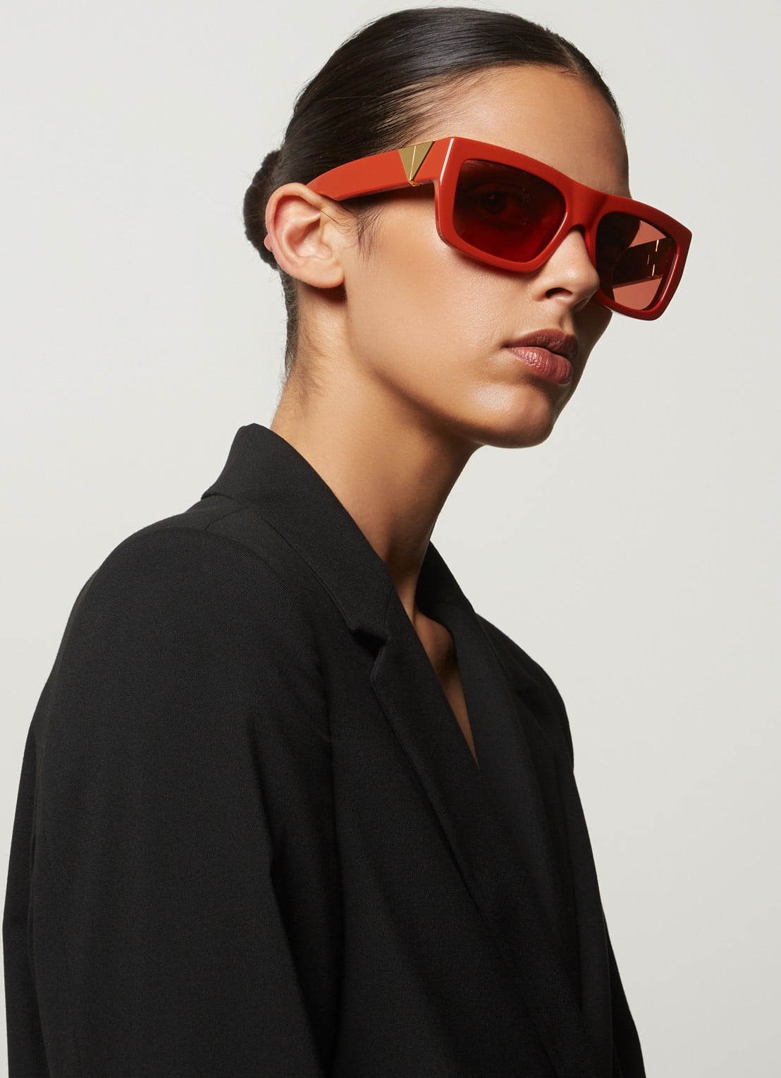 Bottega Veneta Zonnebril BV1178S - voorkant 2 rood