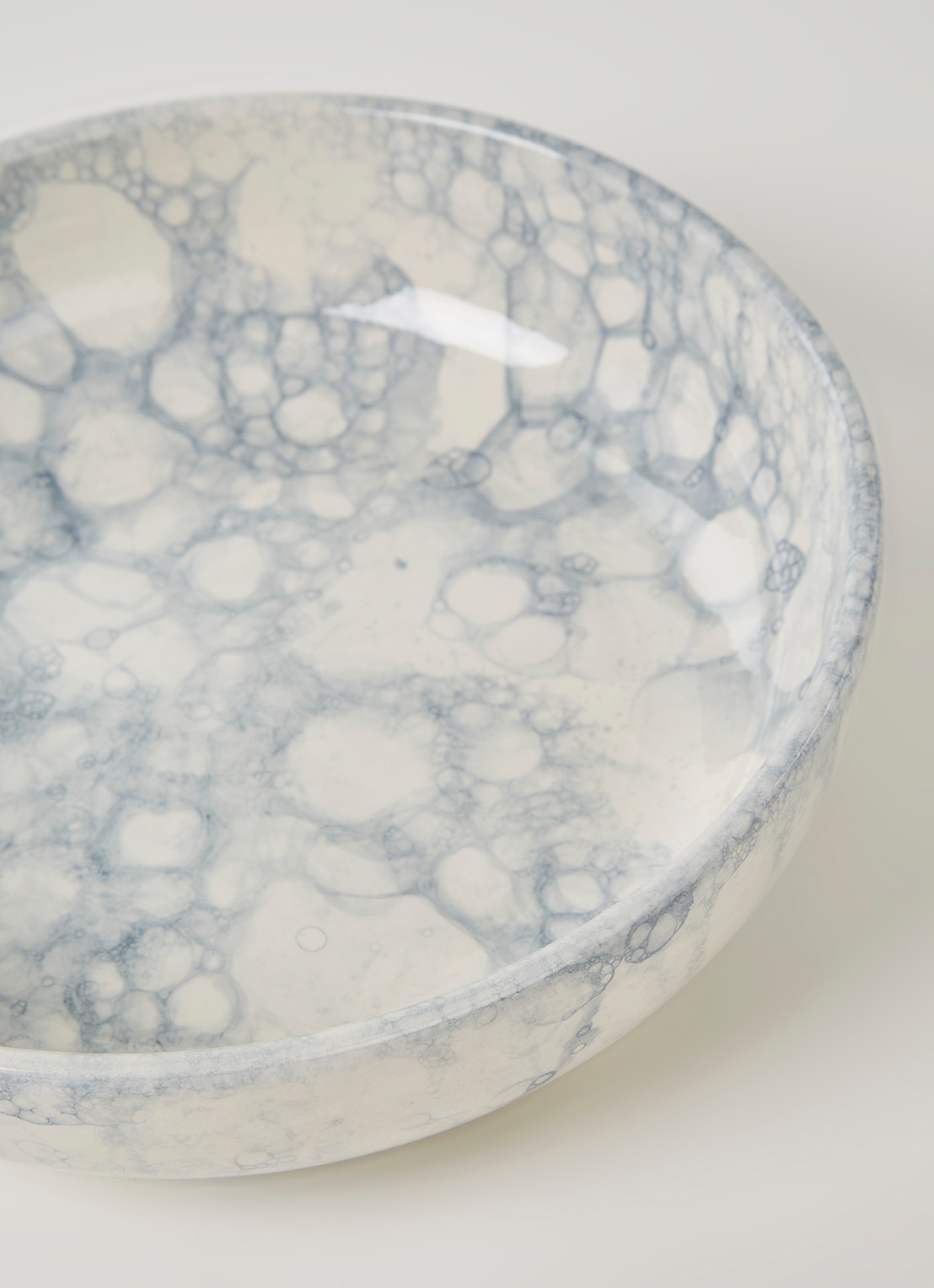 Bowls and Dishes Espuma schaal 27 cm - detail gebroken wit