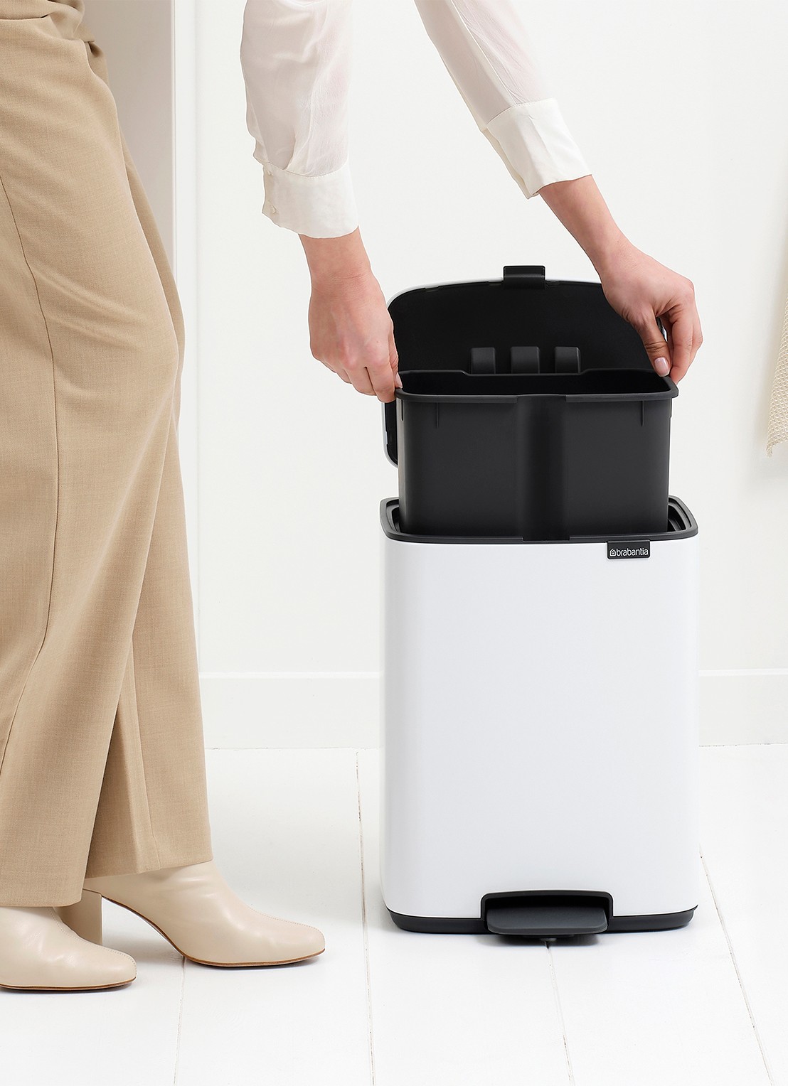 Brabantia Bo pedaalemmer 12 liter - detail 3 wit