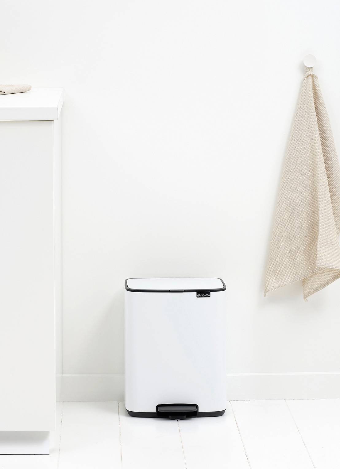 Brabantia Bo pedaalemmer 12 liter - detail 5 wit