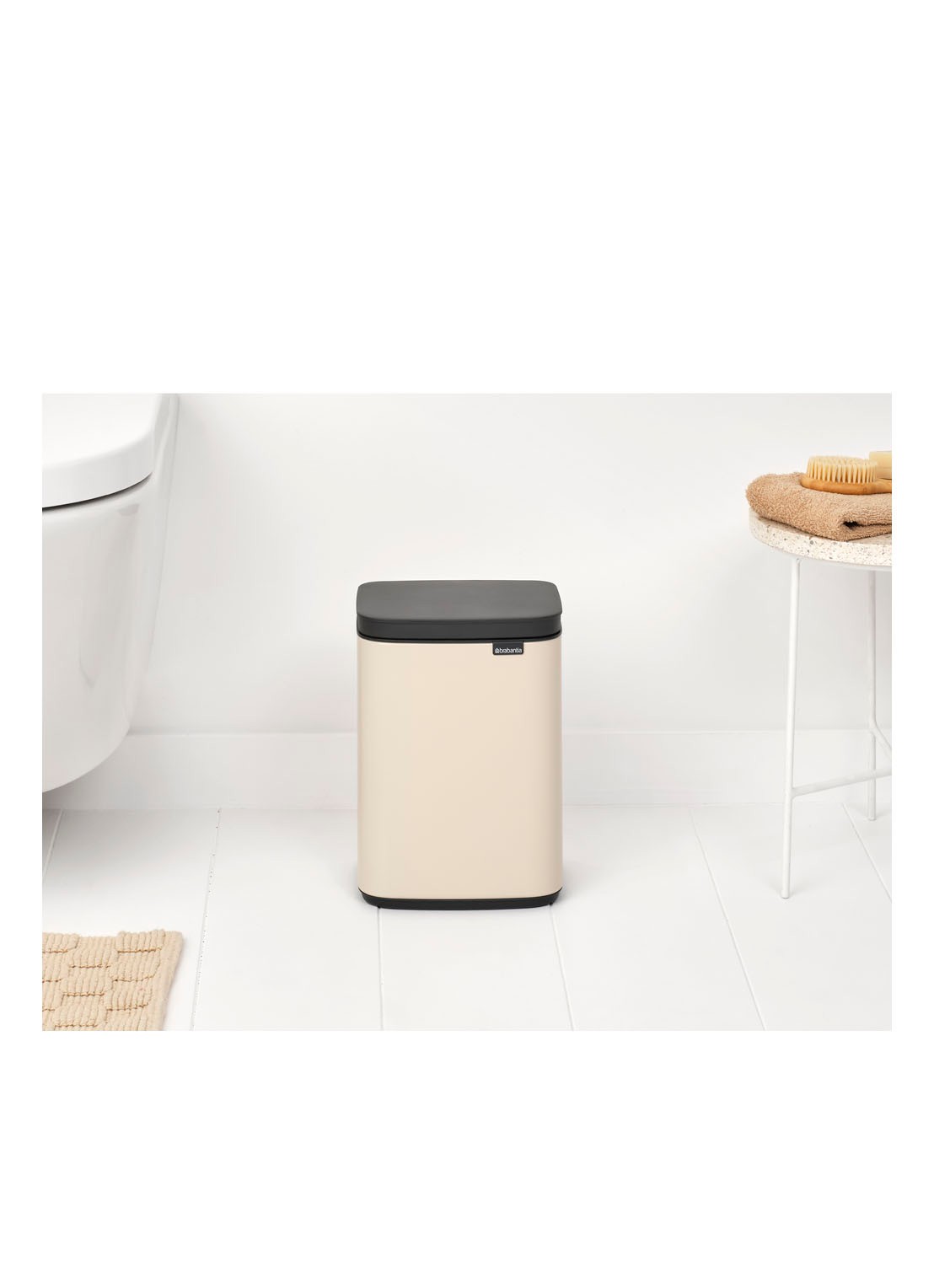 Brabantia Bo prullenbak met deksel 4 liter - achterkant 8 beige