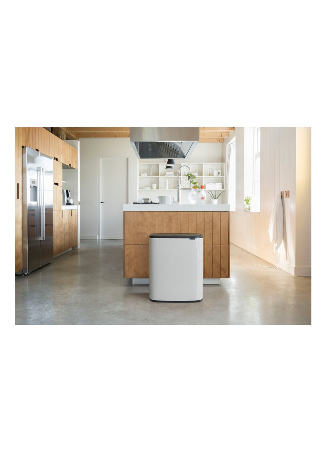 Brabantia Bo Touch Bin  duo prullenbak met deksel  2 x 30 liter - voorkant 2 wit