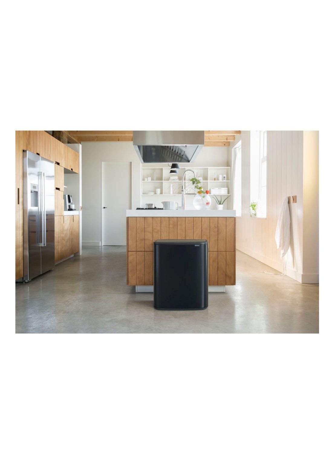 Brabantia Bo Touch Bin  duo prullenbak met deksel  2 x 30 liter - voorkant 2 zwart