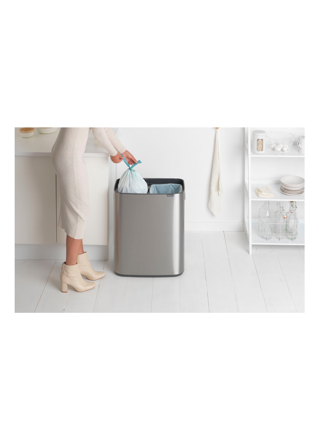 Brabantia Bo Touch Bin  duo prullenbak met deksel  2 x 30 liter - detail 4 zilver
