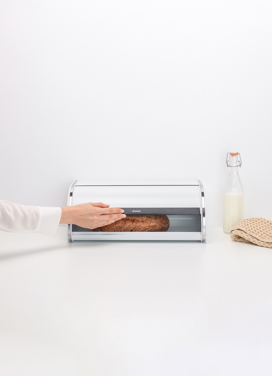 Brabantia  Broodtrommel 44,5 cm - detail 2 wit