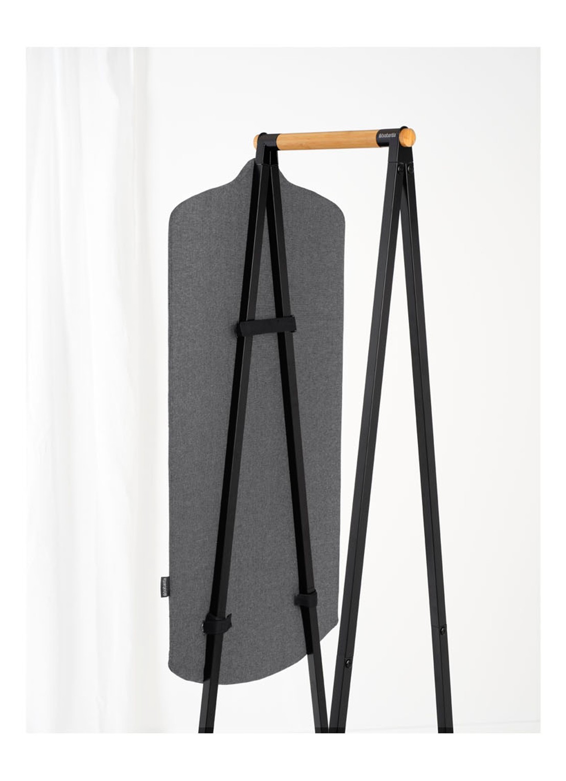 Brabantia Linn Refresh & Steam kledingstoombord 97 x 42 cm - detail 2 donkergrijs