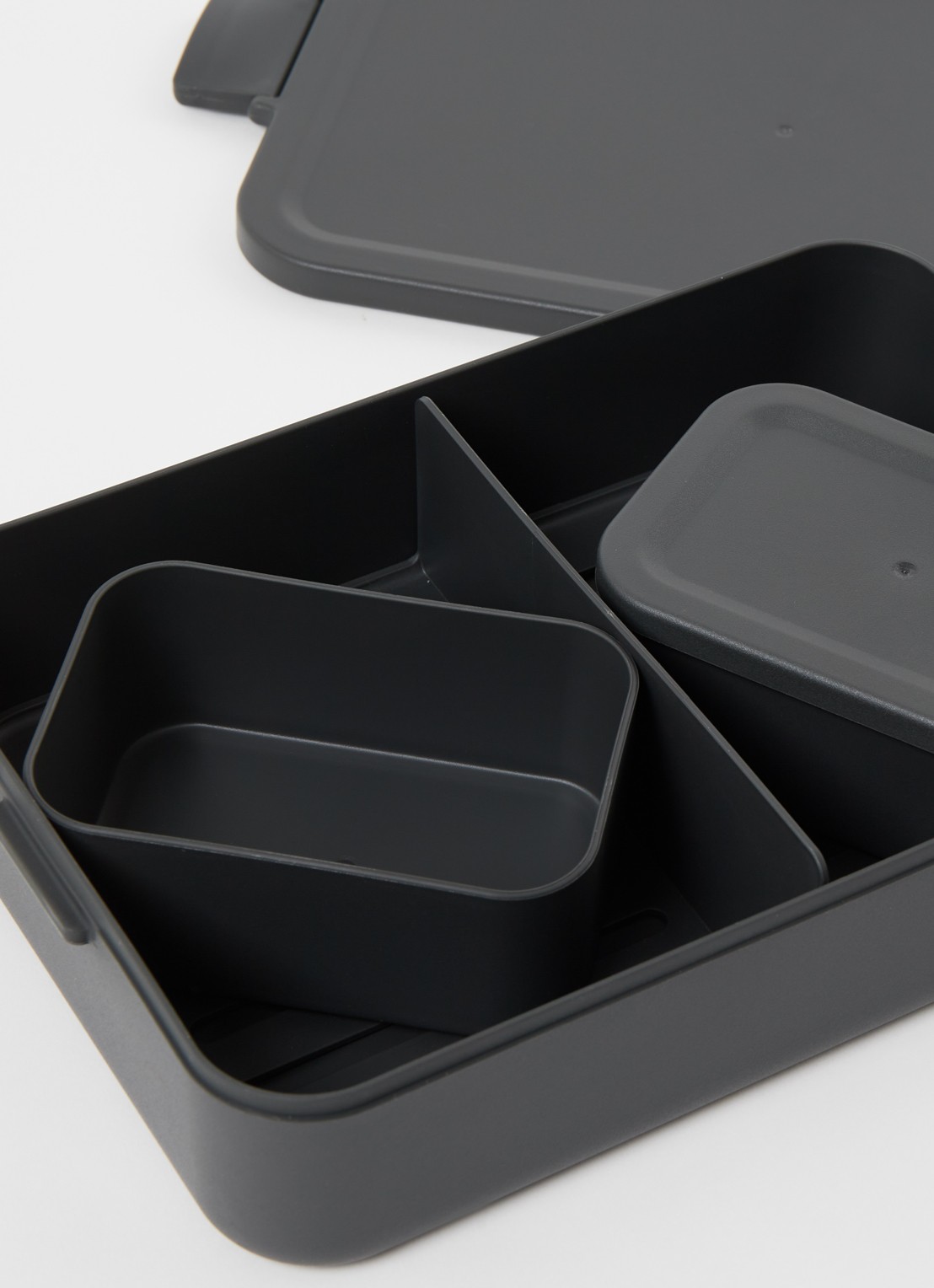 Brabantia Make & Take large lunchbox  - voorkant 2 donkergrijs