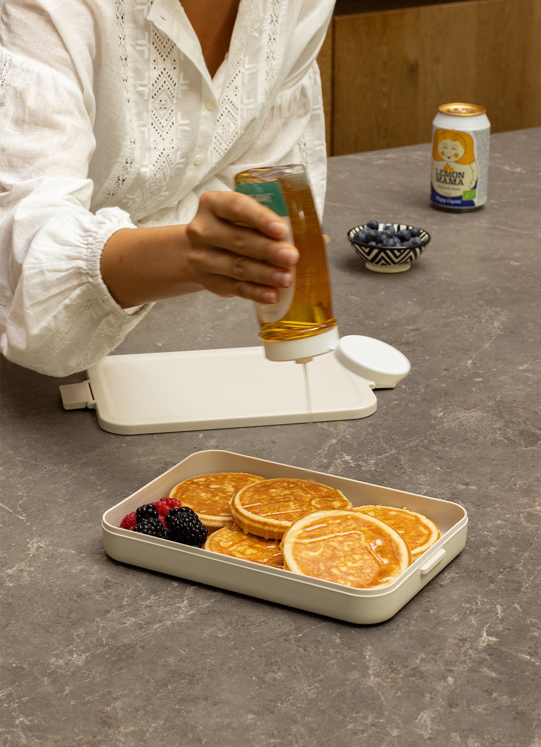 Brabantia Make & Take lunchbox plat - detail 2 beige