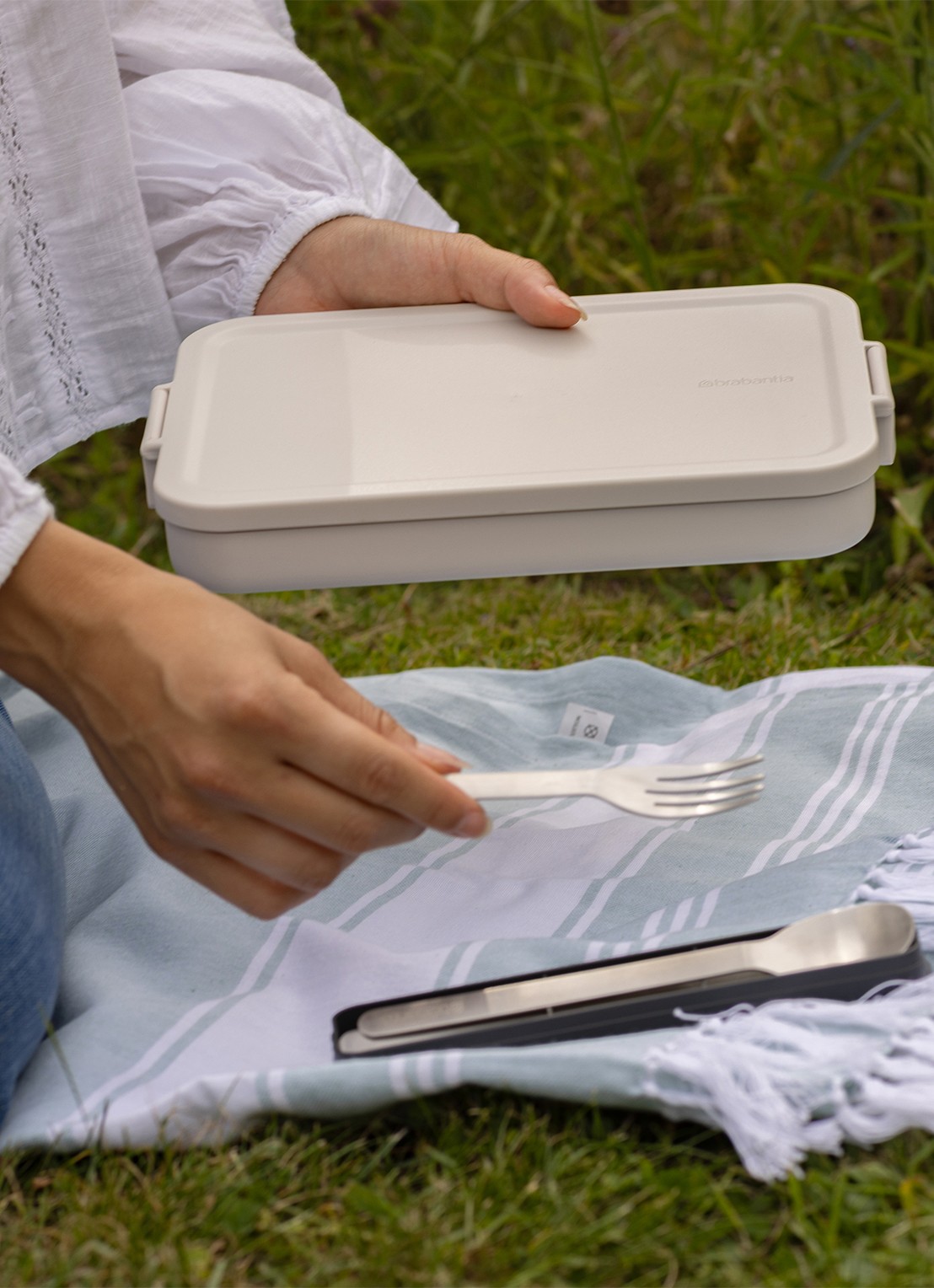Brabantia Make & Take lunchbox plat - detail 3 beige