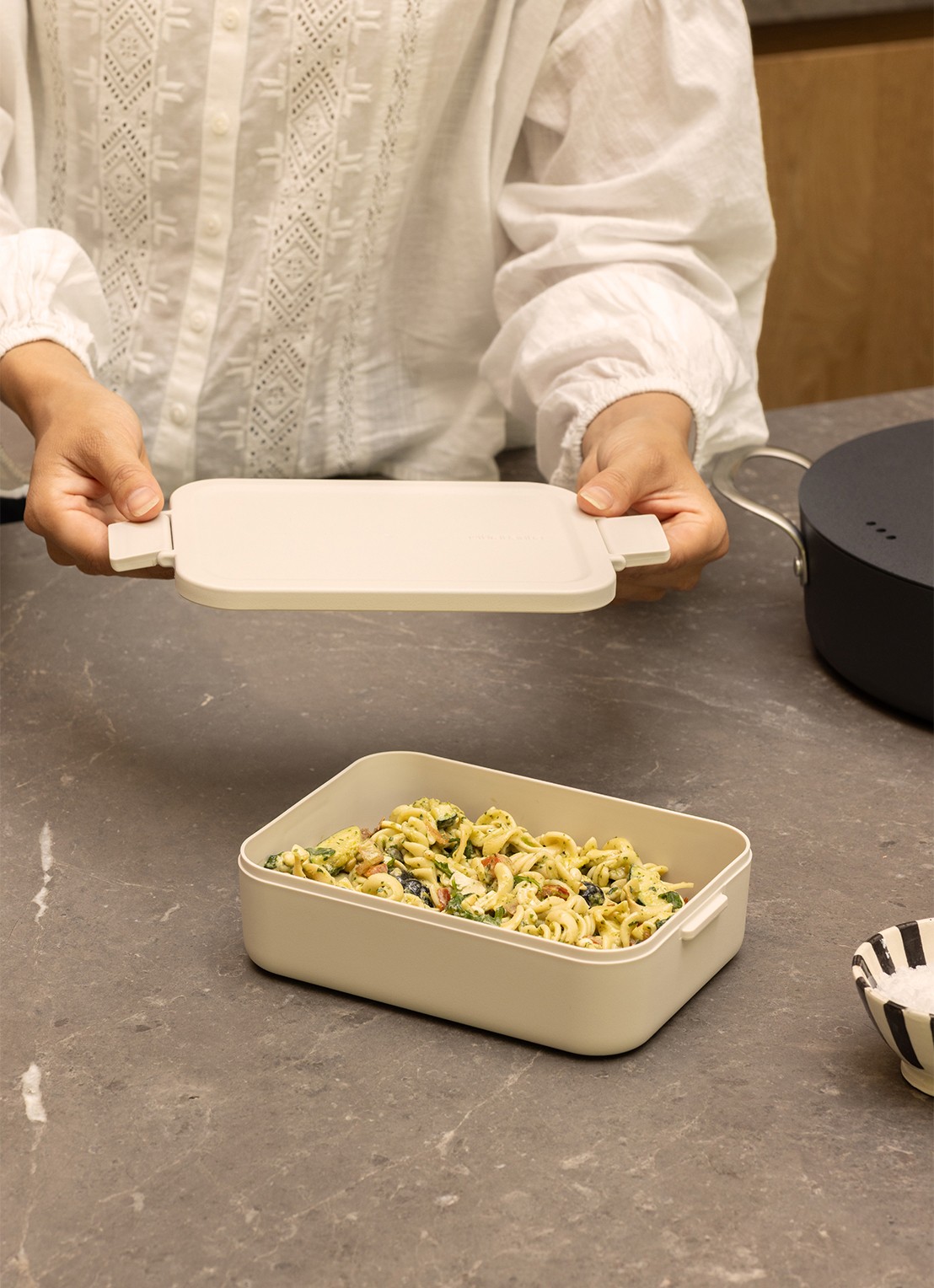 Brabantia Make & Take medium lunchbox - detail 4 beige