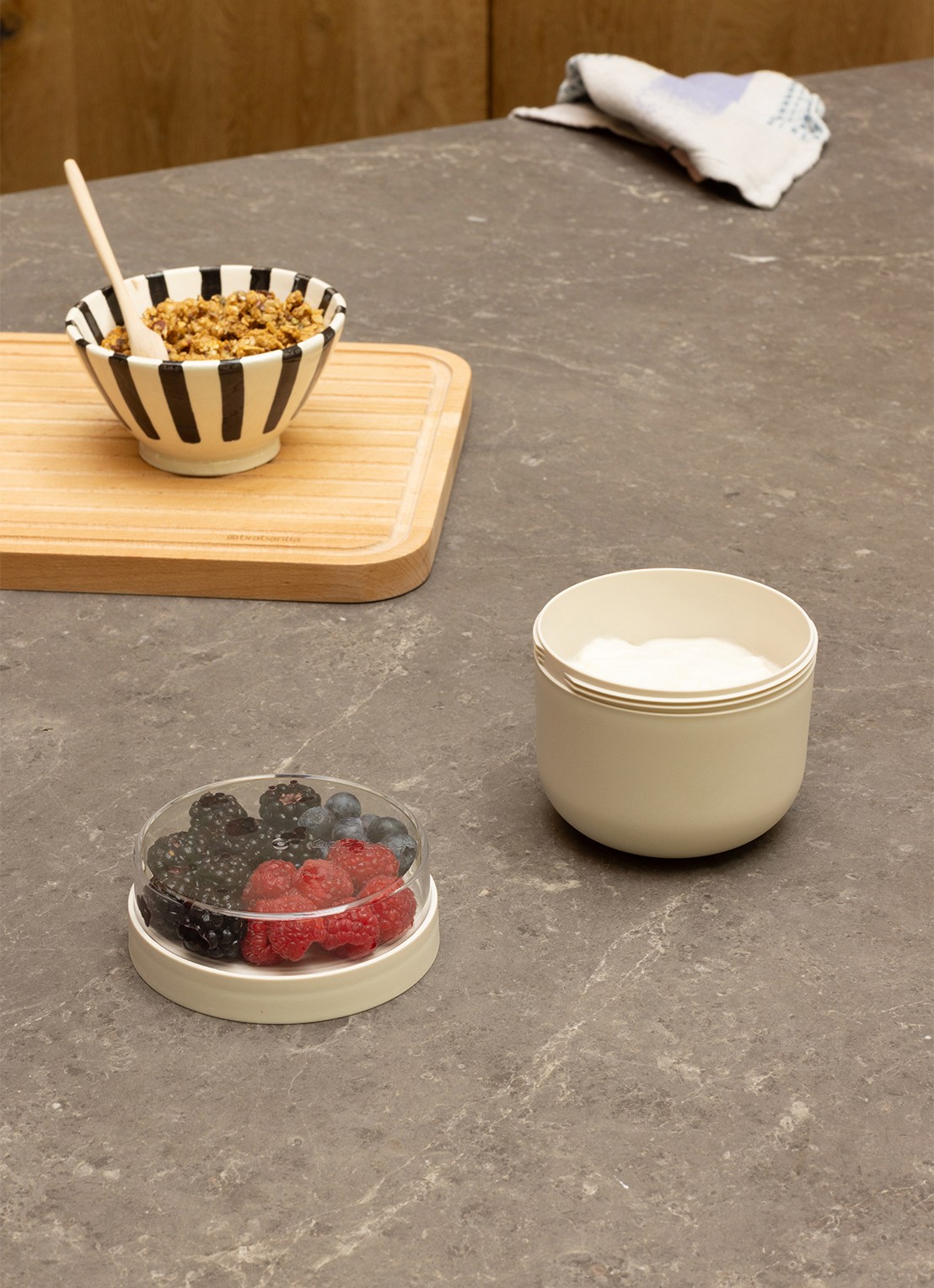 Brabantia Make & Take Yoghurt Beker To Go 500 ml - detail 8 beige