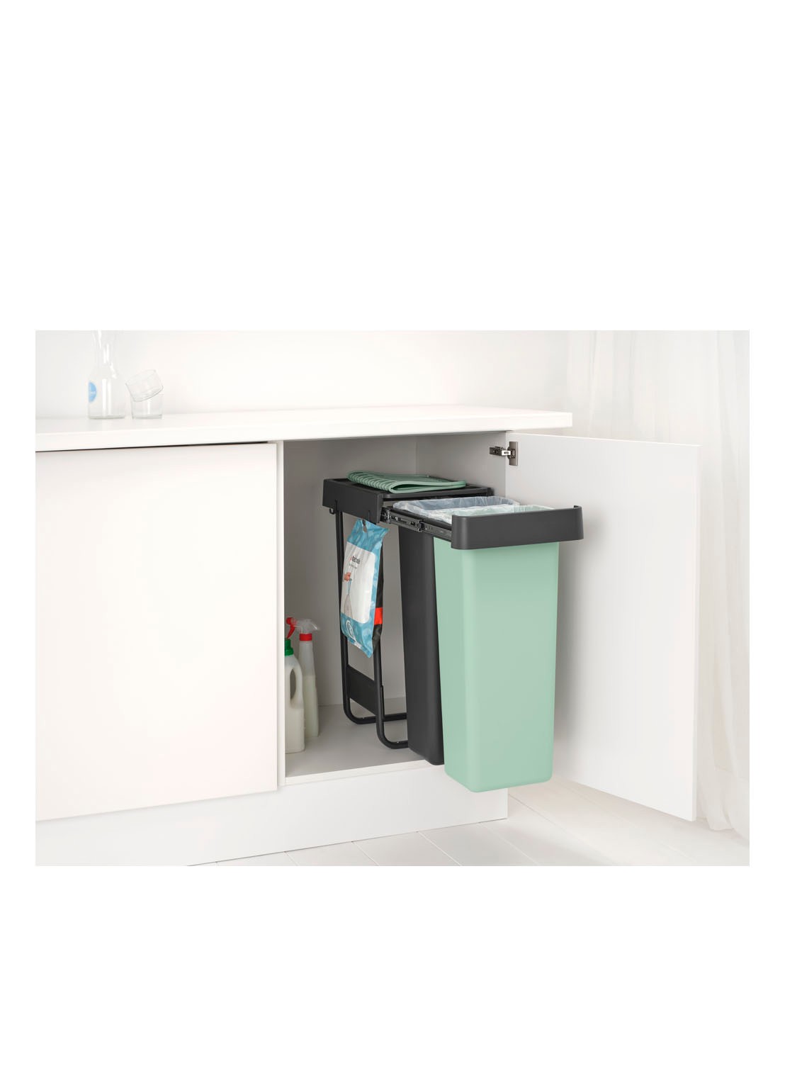 Brabantia Sort & Go inbouw prullenbak 2 x 30 liter - detail 5 lindegroen