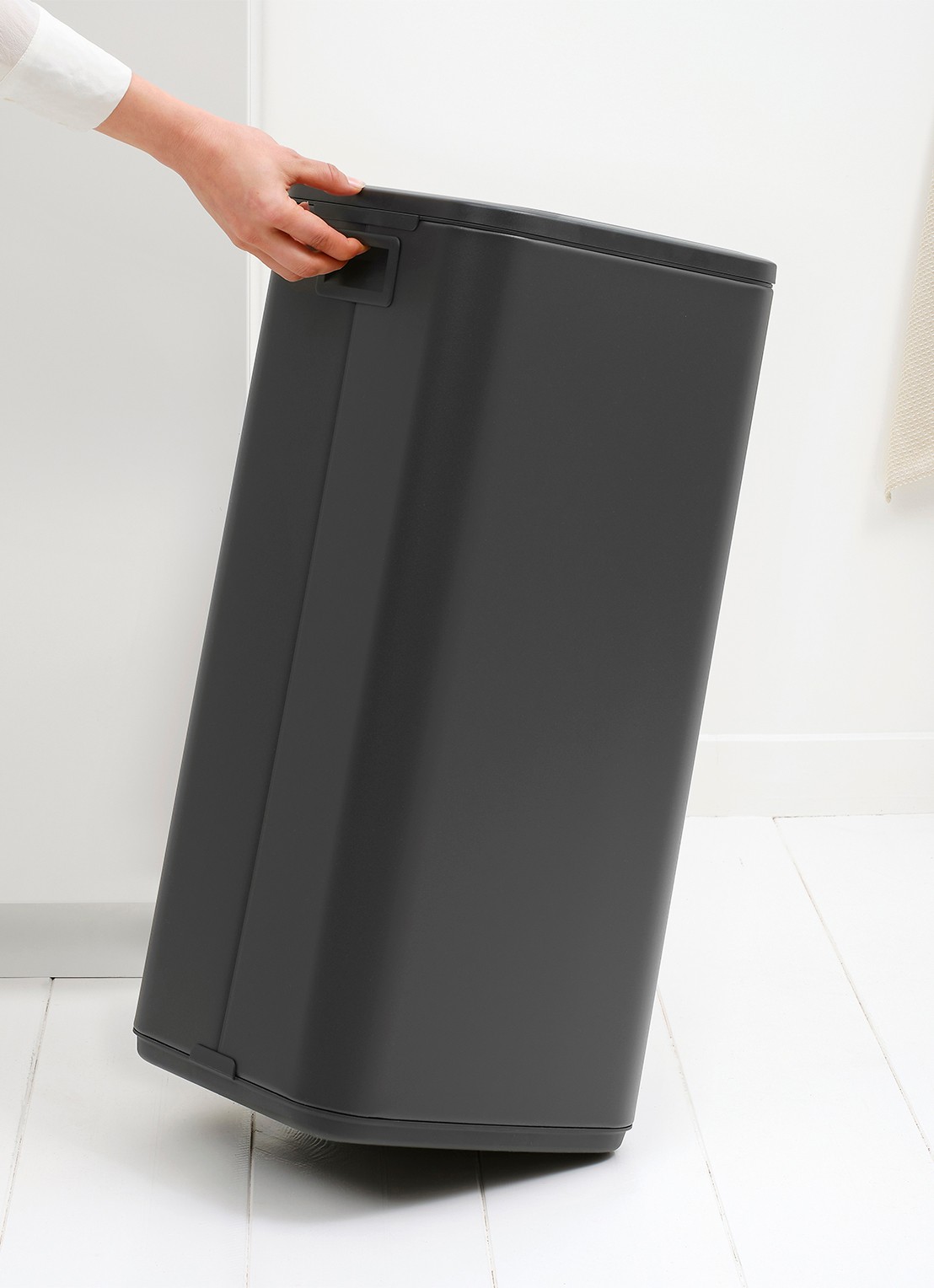 Brabantia Sort & Go prullenbak 6 liter - detail 4 grijs