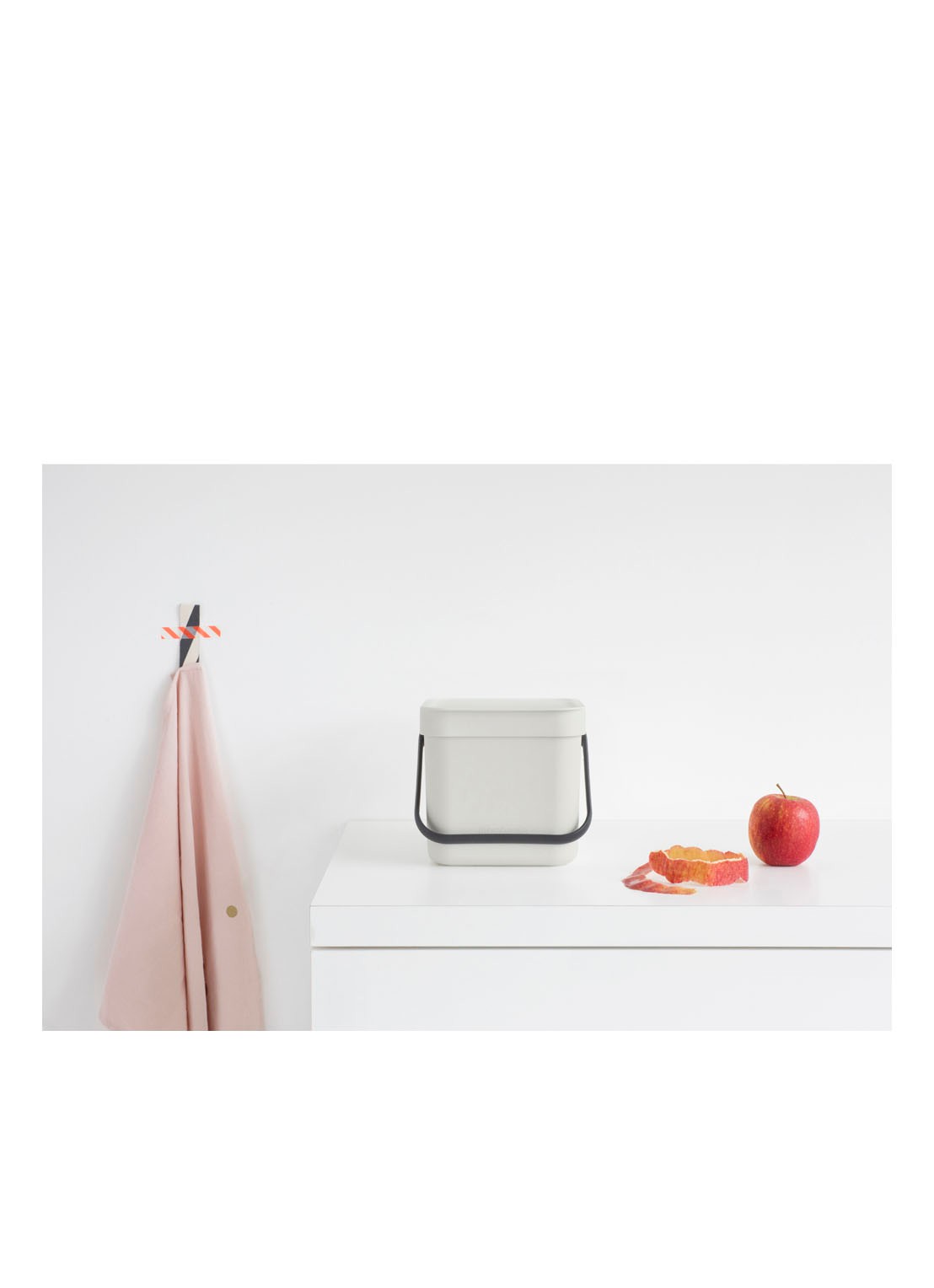 Brabantia Sort & Go prullenbak met hengsel 3 liter - detail 5 lichtgrijs