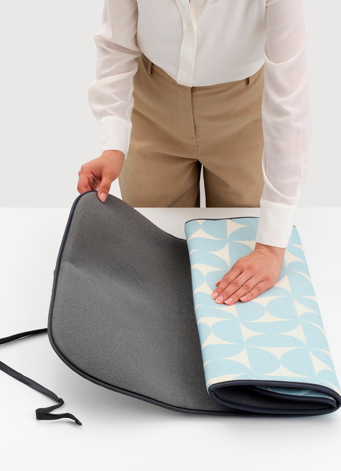 Brabantia Strijkdeken 65 x 120 cm - detail 4 lila