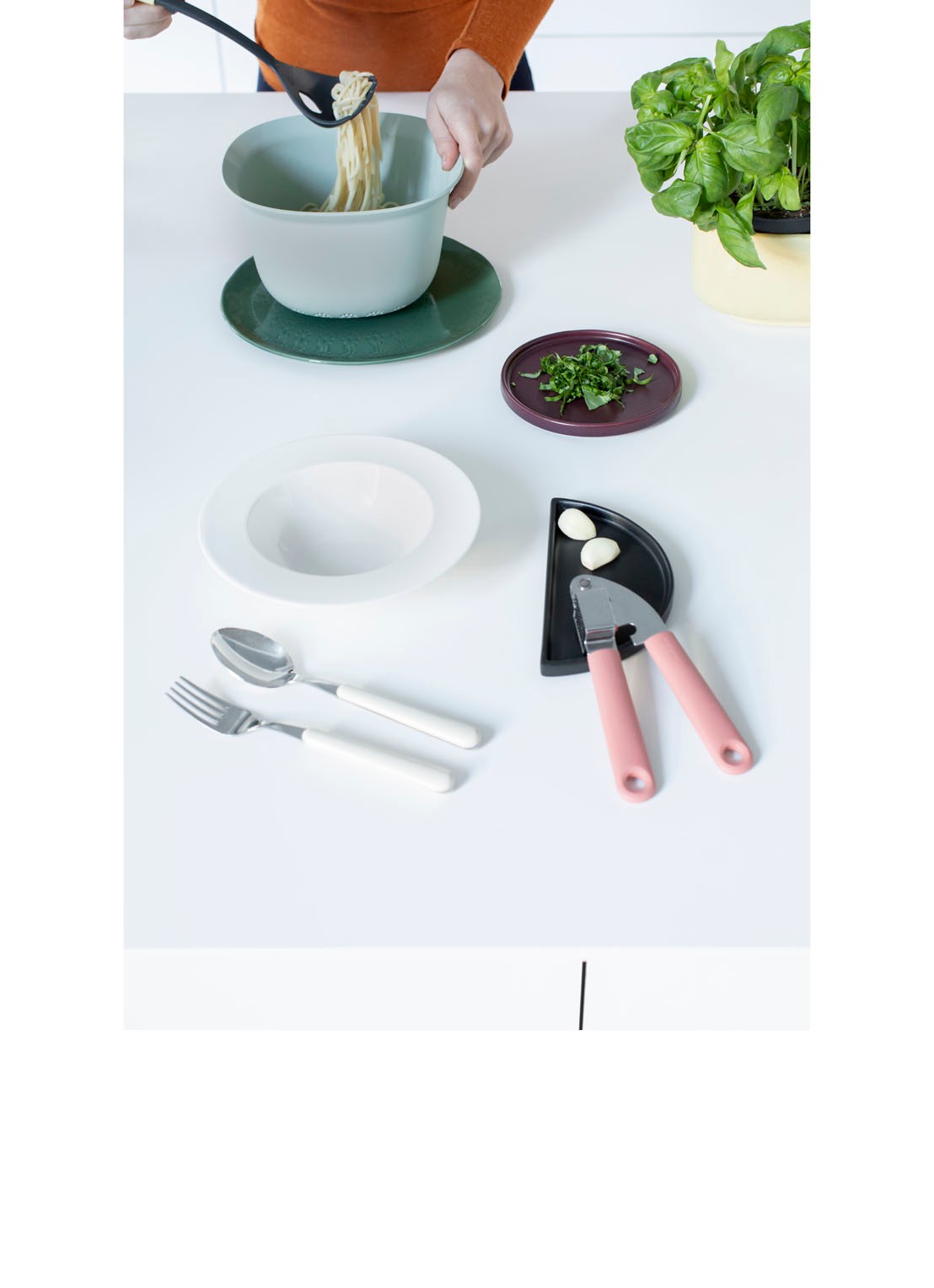 Brabantia TASTY+ knoflookpers - detail 6 oudroze