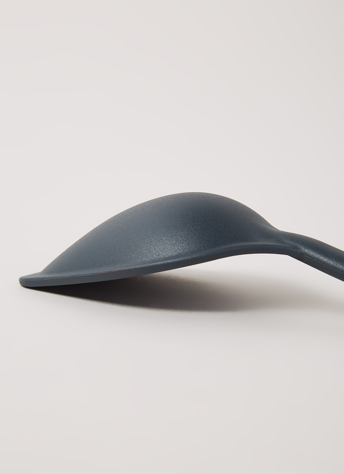 Brabantia TASTY+ opscheplepel en spatel 31 cm - detail 3 oudroze