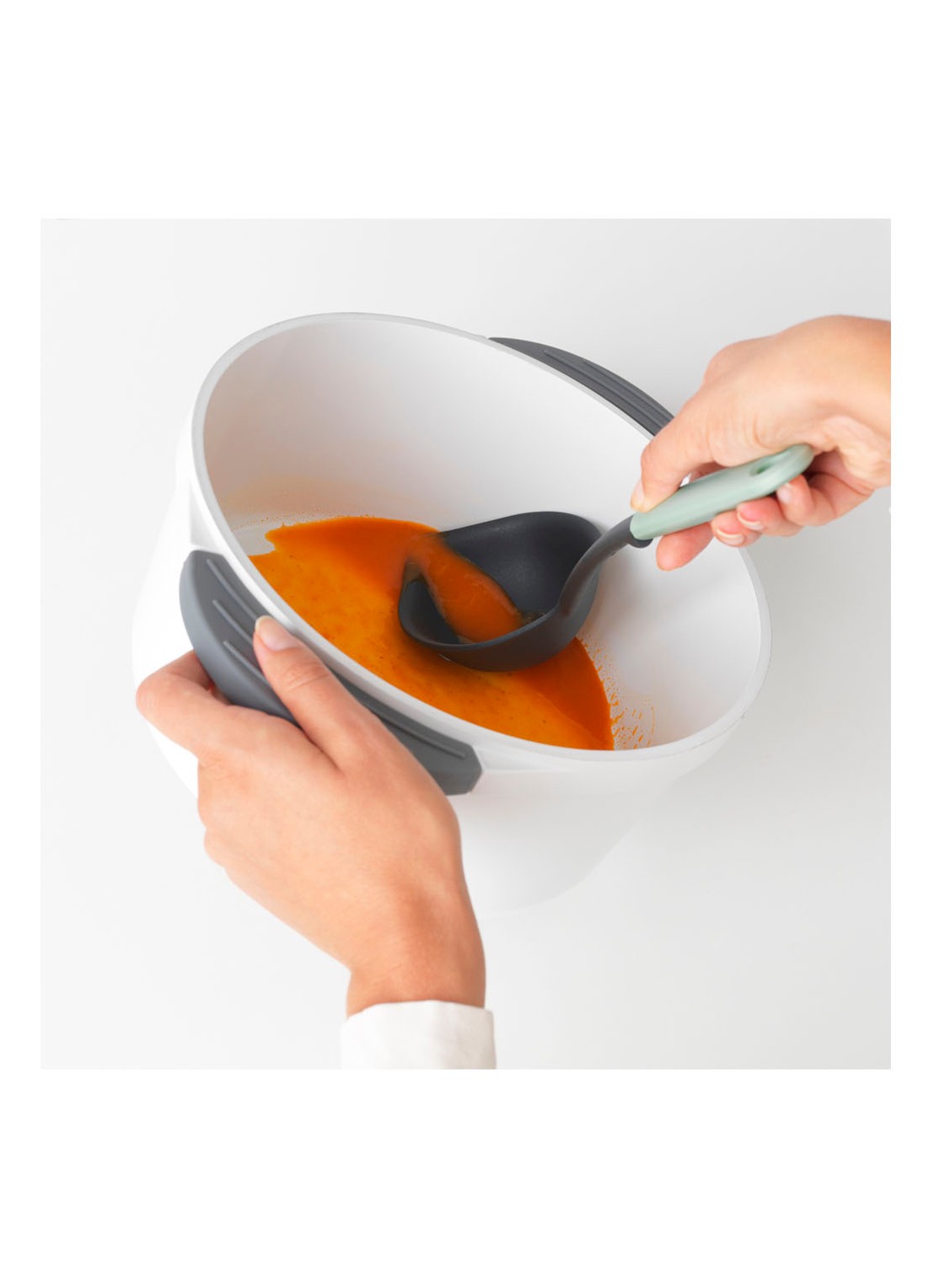 Brabantia TASTY+ soeplepel 33 cm - detail 2 mint