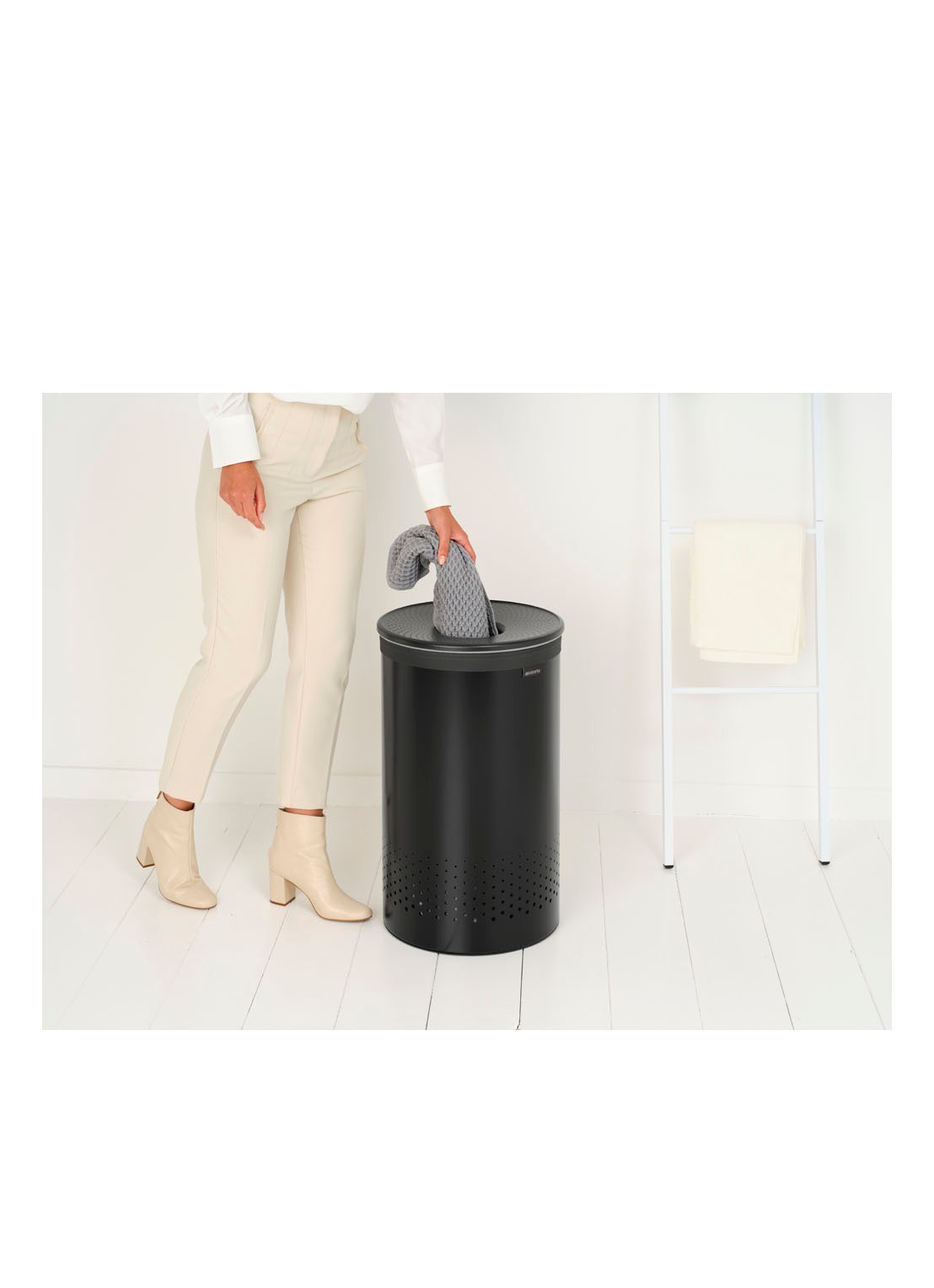 Brabantia Wasmand 63,5 cm - detail 5 zwart