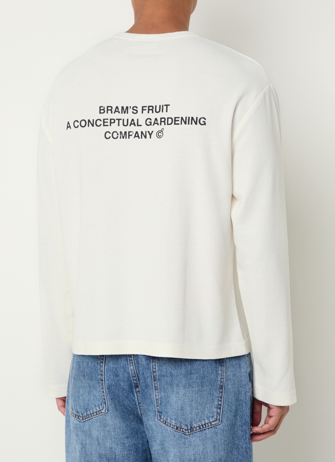 Bram's Fruit Longsleeve met logo- en backprint - detail gebroken wit
