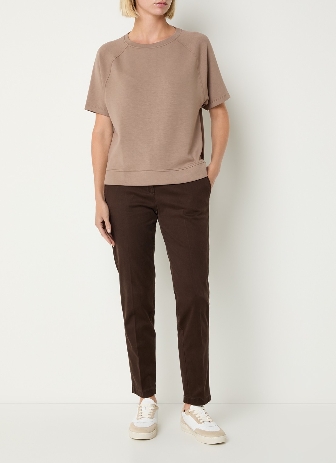 BRAX Bailee T-shirt met ronde hals - voorkant 4 bruin