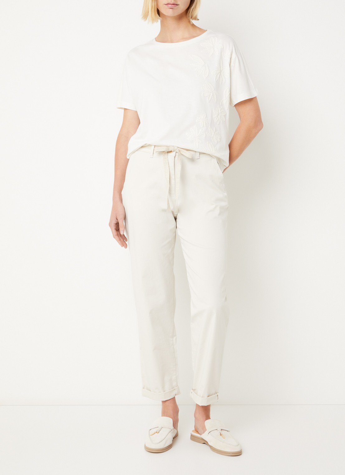 BRAX Carrie high waist straight fit broek met steekzakken - voorkant 4 creme