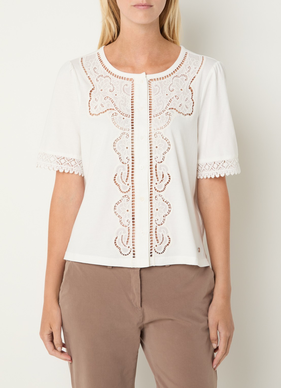 BRAX Celina tuniek met broderie - detail wit