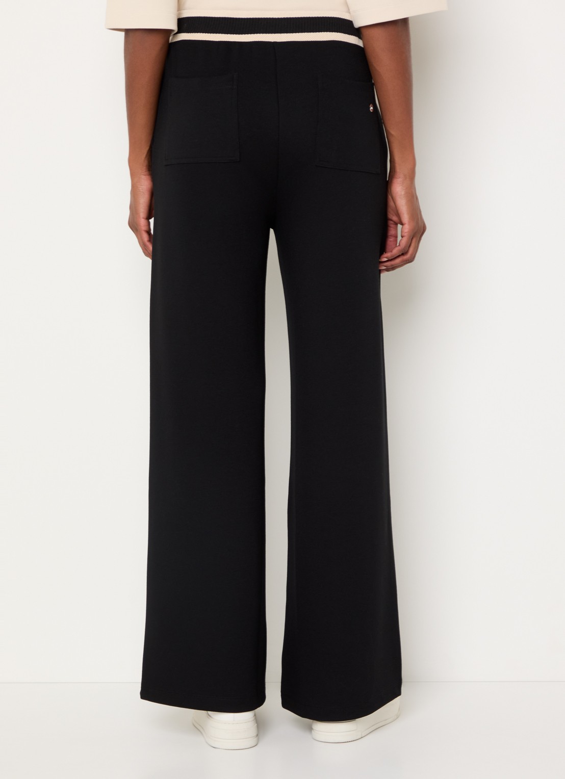BRAX High waist wide leg joggingbroek met steekzakken  - achterkant zwart