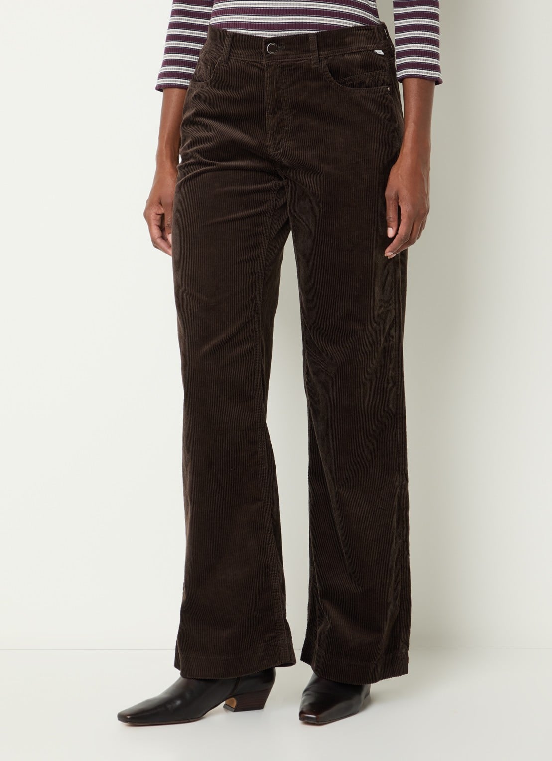 BRAX Maine mid waist straight fit broek van corduroy - detail bruin
