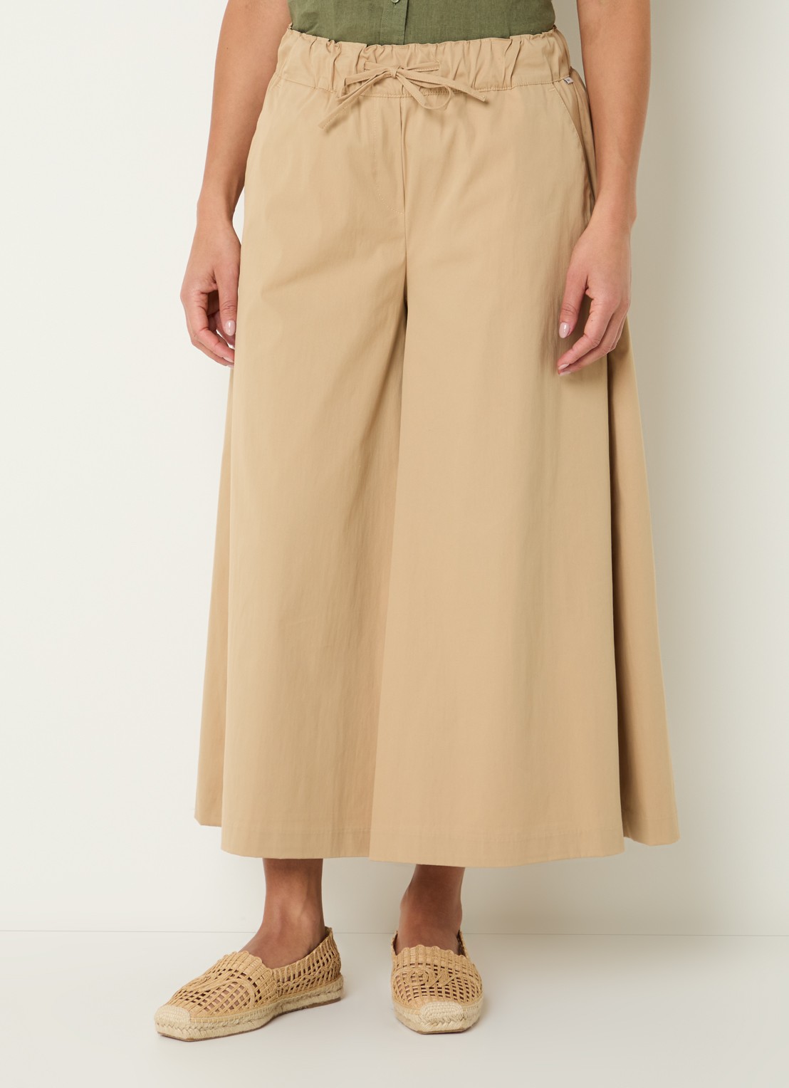 BRAX Maja high waist wide fit broek met steekzakken - detail camel