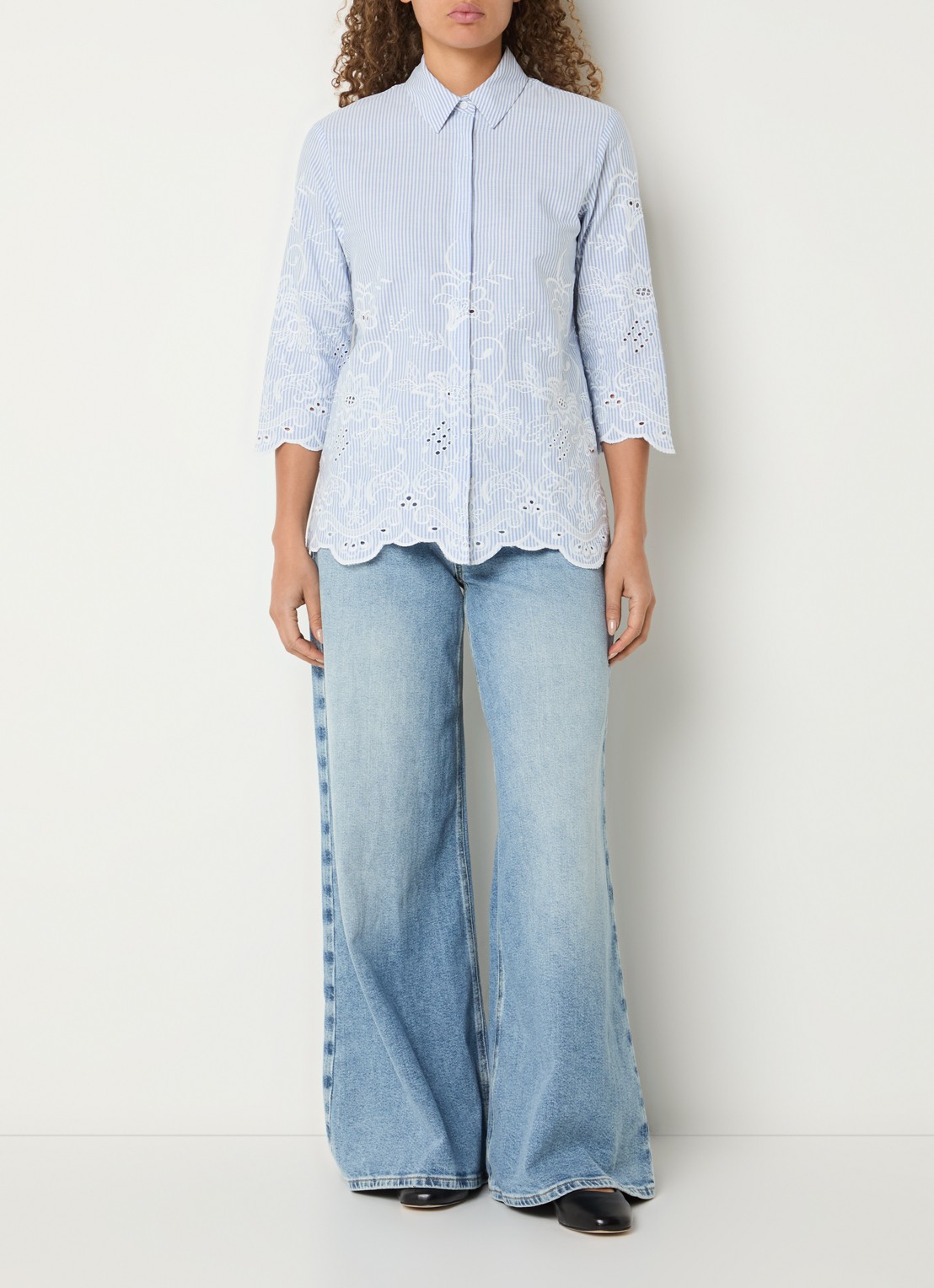 BRAX March high waist wide leg jeans met steekzakken - voorkant 5 lichtblauw