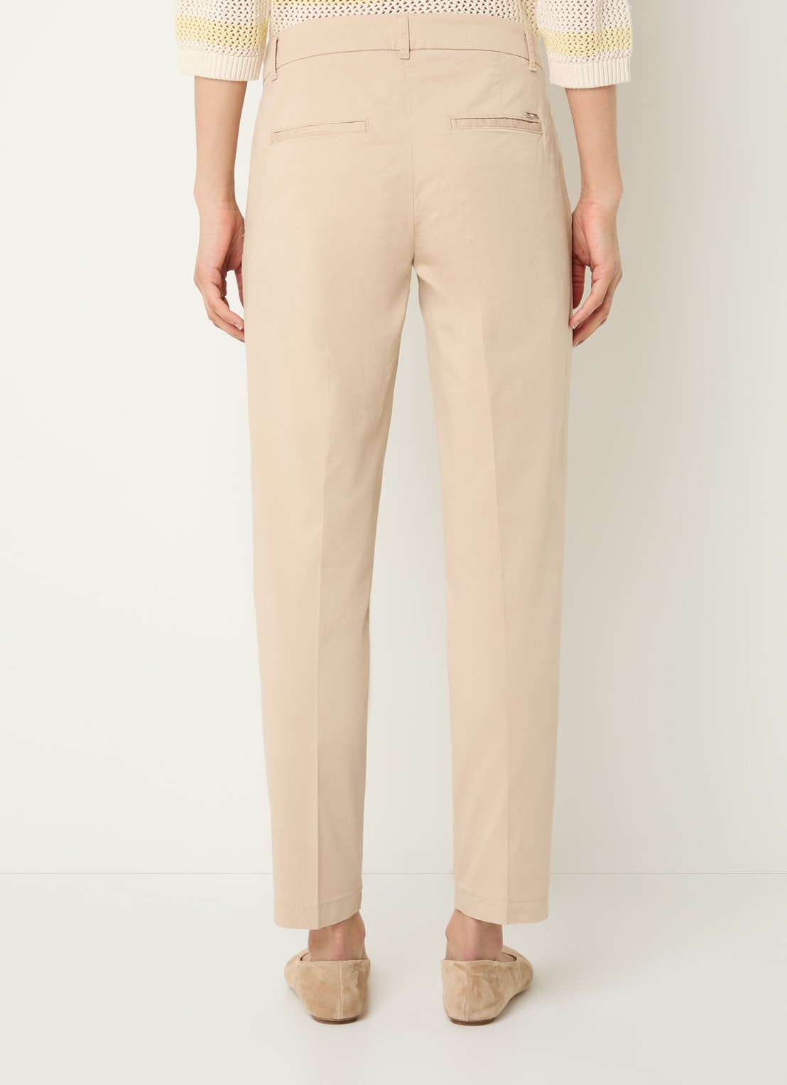 BRAX Maron mid waist cropped tapered fit chino met steekzakken - achterkant camel