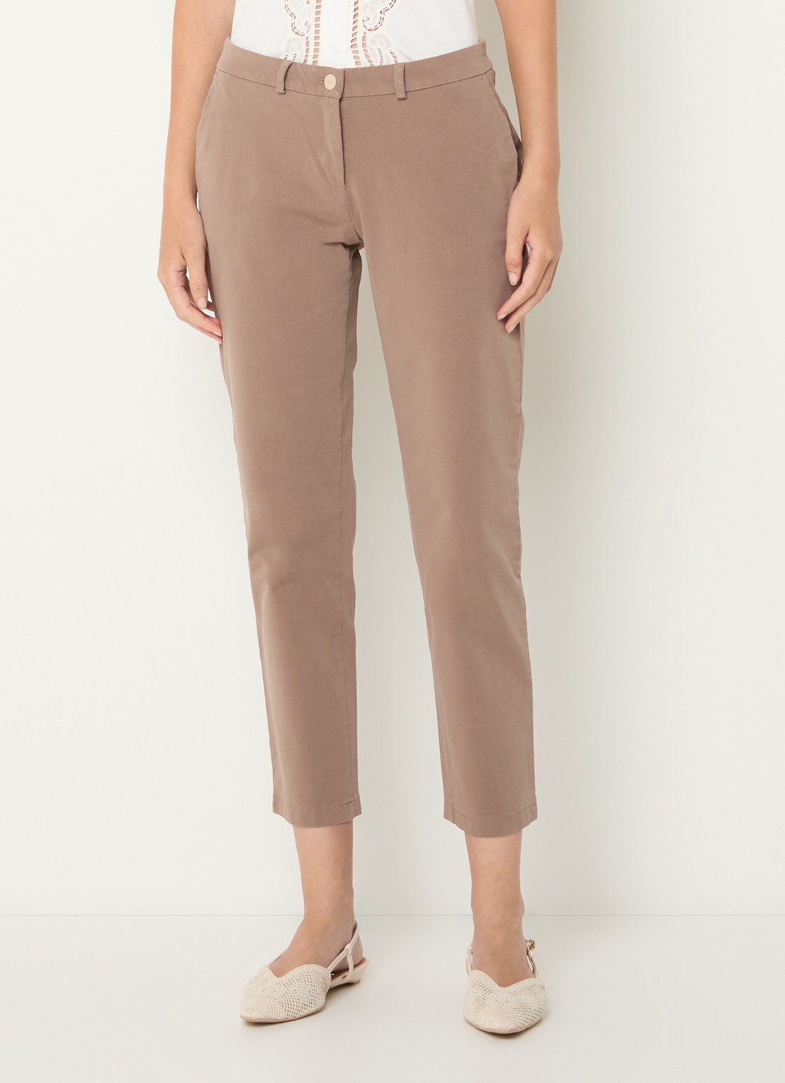 BRAX Maron mid waist slim fit broek met steekzakken - detail 2 zand
